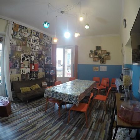 Home Genoa Hostel Eksteriør bilde