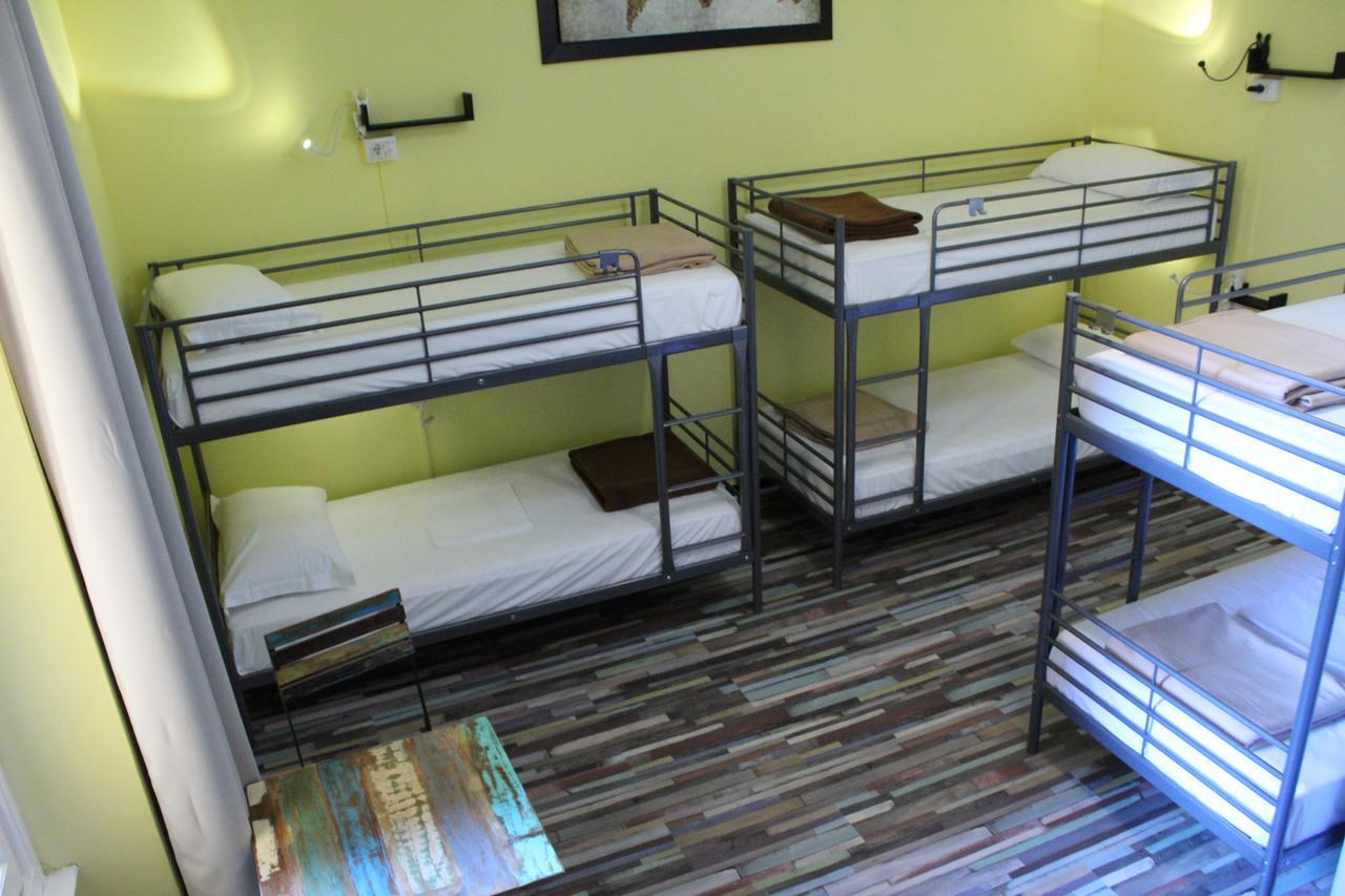 Home Genoa Hostel Eksteriør bilde